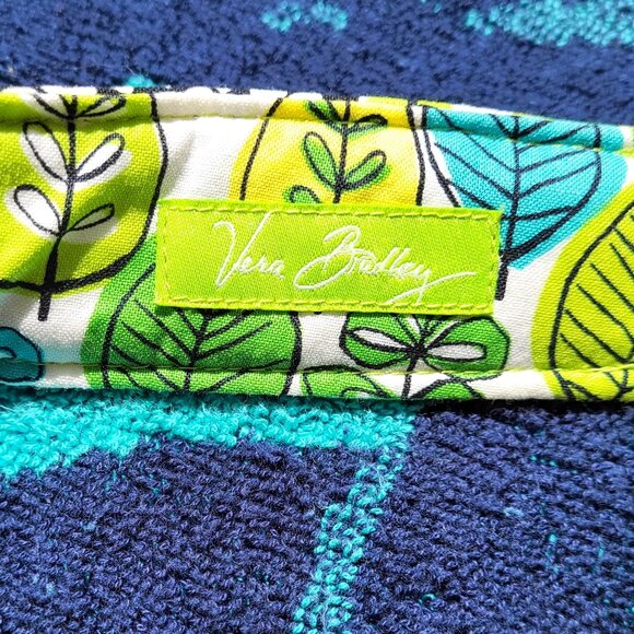 Vera Bradley Limited Edition Ladies Sun Visor - Retired Limes Up Pattern - Picture 7 of 7